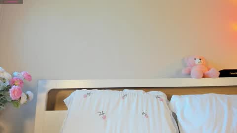 Snapshot of jerkoffstation chatting on December 18, 4:07 am AriIm not broadcasting at the moment but if you miss me and want to be private with me herewrite to me on Insta-xmysooul online show from December 18, 4:07 am