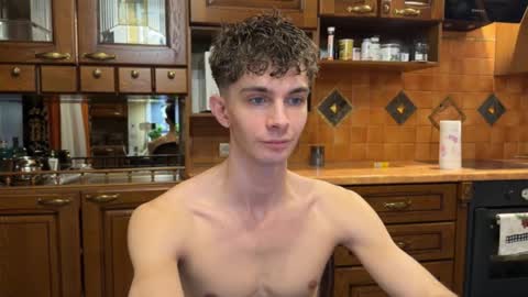 Jerry  online show from January 17, 2:44 pm