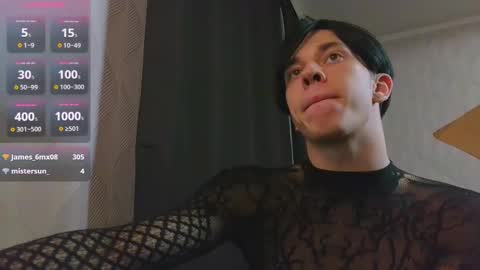 Snapshot of jerrybomb_ chatting on February 5, 2:37 pm Jerrybomb online show from February 5, 2:37 pm