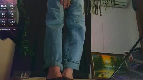 Snapshot of jerrybomb_ chatting on March 1, 1:11 am Jerrybomb online show from March 1, 1:11 am