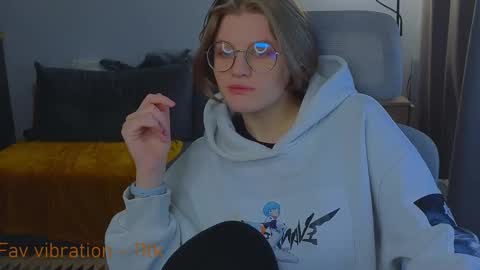  JessieVibes online show from October 18, 12:28 pm