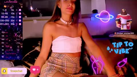 Snapshot of jess_kahawaty chatting on January 23, 1:30 am Jess online show from January 23, 1:30 am