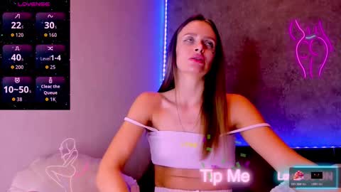 Snapshot of jess_kahawaty chatting on October 18, 9:48 pm Jess online show from October 18, 9:48 pm