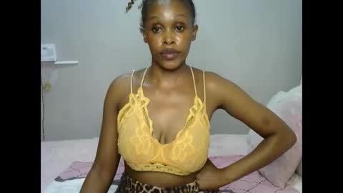Snapshot of jessajoyy chatting on May 2, 6:57 pm jessajoyy online show from May 2, 6:57 pm