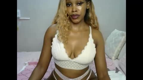 Snapshot of jessajoyy chatting on May 24, 7:13 am jessajoyy online show from May 24, 7:13 am