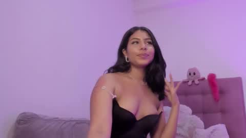 Snapshot of jessfortune chatting on February 10, 7:58 am Jess online show from February 10, 7:58 am