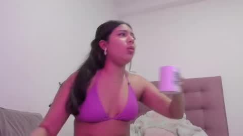 Snapshot of jessfortune chatting on March 9, 6:17 am Jess online show from March 9, 6:17 am