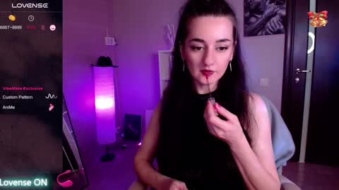 Snapshot of jessica_alford chatting on December 31, 4:49 am Jessica online show from December 31, 4:49 am