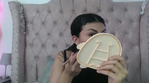 Snapshot of jessica_carter_ chatting on November 21, 4:38 pm Jessica online show from November 21, 4:38 pm