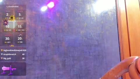 Snapshot of jessica_glow chatting on January 9, 10:20 pm Jessi online show from January 9, 10:20 pm