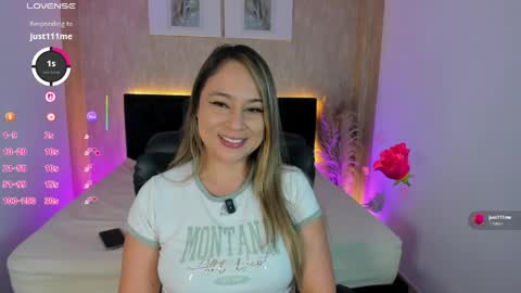 Jessi online show from April 4, 1:19 pm