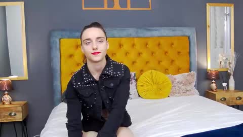 Jessica White online show from September 18, 3:08 am