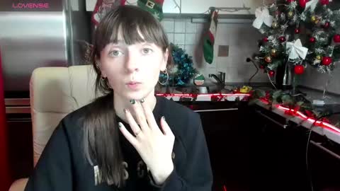 jessicaforris online show from December 28, 7:33 am