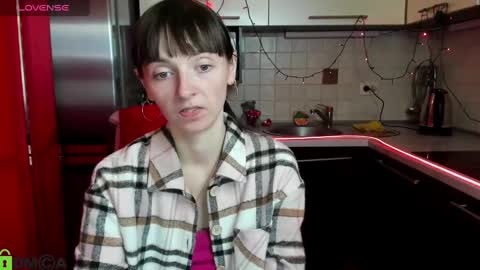 jessicaforris online show from February 25, 10:58 am