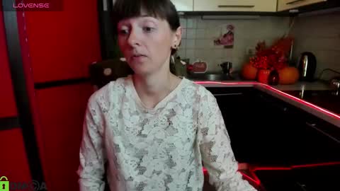 jessicaforris online show from October 15, 7:08 am