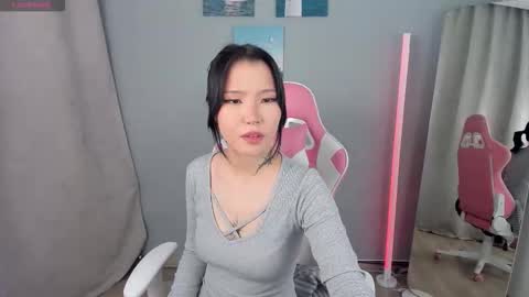 Your tender Jessica online show from November 7, 12:49 pm