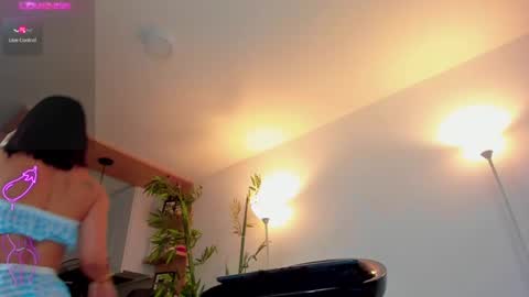  Jessica Pratt  IG jessicaxpratt online show from September 13, 1:44 pm