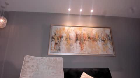 JESS online show from February 7, 3:08 pm