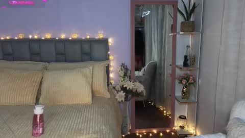 Snapshot of jessie_gomez chatting on January 8, 11:30 pm Sofia online show from January 8, 11:30 pm