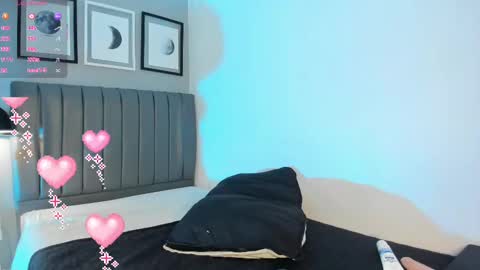 Snapshot of jessie_jarper chatting on February 14, 3:05 pm jessie_jarper online show from February 14, 3:05 pm