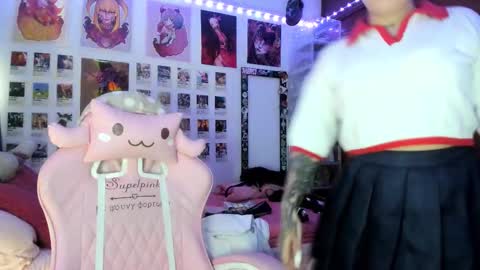 Snapshot of jessie_williams_01 chatting on September 12, 7:47 pm Your Sweet Angel online show from September 12, 7:47 pm