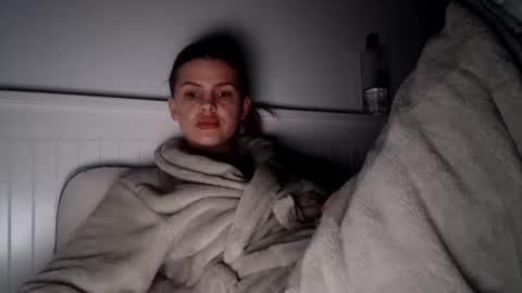 Snapshot of jessiexryan chatting on February 3, 5:07 am jessieryan online show from February 3, 5:07 am