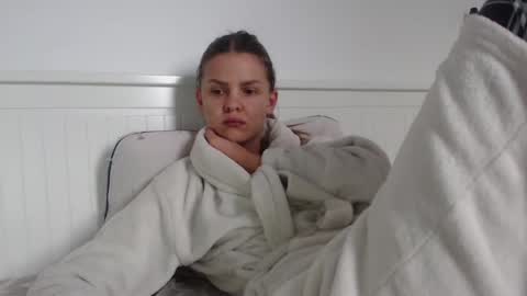 Snapshot of jessiexryan chatting on October 5, 5:28 am jessieryan online show from October 5, 5:28 am