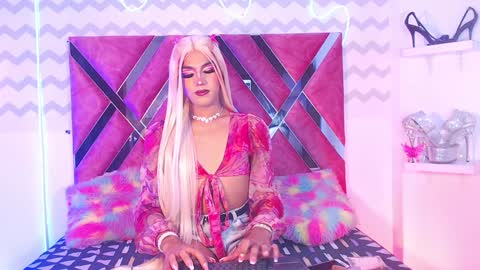 JESS online show from February 8, 7:04 am