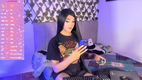 JESS online show from October 8, 3:26 am