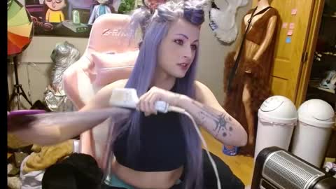 Snapshot of jessyboi0504 chatting on February 2, 11:11 pm seductress Cyber Succubus online show from February 2, 11:11 pm