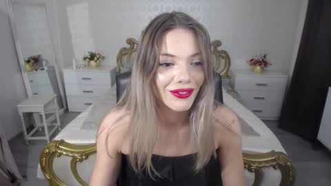 jessycatop online show from December 3, 5:22 pm