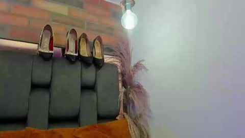 JESSY CORTES online show from September 19, 2:29 pm