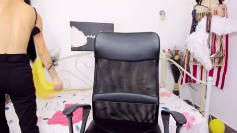 Jessy online show from February 2, 4:54 pm