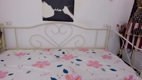 Jessy online show from February 12, 4:44 pm