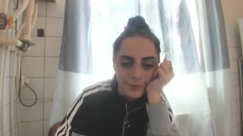 Jessy online show from October 14, 8:04 am