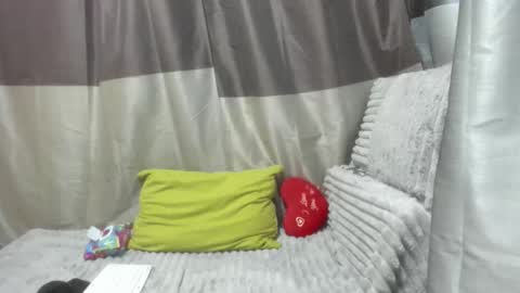 Jessy online show from November 24, 7:35 pm