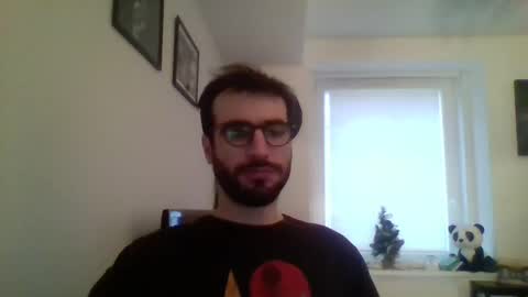 Snapshot of jestersquid89 chatting on December 16, 7:58 am jestersquid89 online show from December 16, 7:58 am