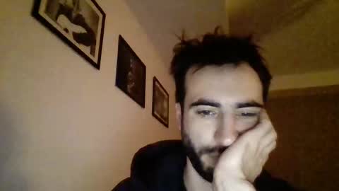 Snapshot of jestersquid89 chatting on January 25, 10:40 am jestersquid89 online show from January 25, 10:40 am