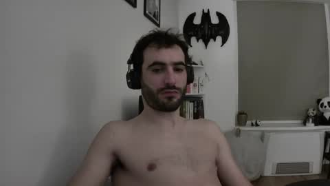 Snapshot of jestersquid89 chatting on February 5, 10:22 pm jestersquid89 online show from February 5, 10:22 pm