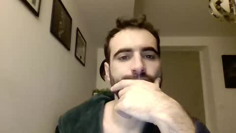 Snapshot of jestersquid89 chatting on September 26, 7:18 pm jestersquid89 online show from September 26, 7:18 pm