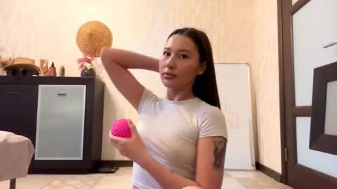 Lynn online show from October 23, 7:51 am