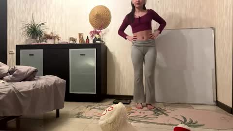 Lynn online show from October 31, 7:20 am