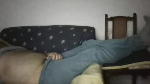 Snapshot of jesuslove27 chatting on February 9, 9:16 am jesuslove27 online show from February 9, 9:16 am