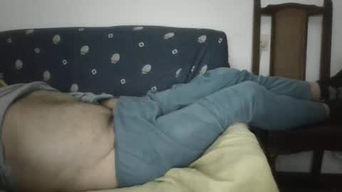 Snapshot of jesuslove27 chatting on February 10, 9:25 pm jesuslove27 online show from February 10, 9:25 pm