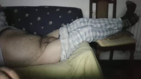 Snapshot of jesuslove27 chatting on February 21, 7:10 pm jesuslove27 online show from February 21, 7:10 pm