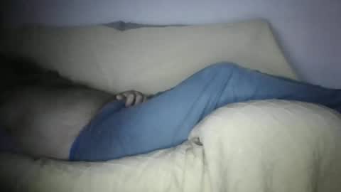 Snapshot of jesuslove27 chatting on September 10, 10:48 am jesuslove27 online show from September 10, 10:48 am