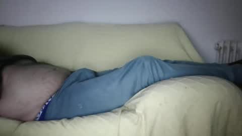 Snapshot of jesuslove27 chatting on November 16, 12:00 pm jesuslove27 online show from November 16, 12:00 pm