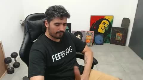 Snapshot of jesuswtf86 chatting on February 19, 8:10 pm jesuswtf86 online show from February 19, 8:10 pm