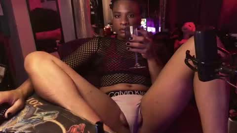 Beastly Beauty online show from September 26, 1:42 am