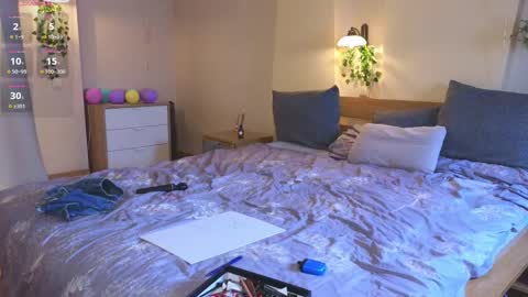 Hi all. My name is Naomi and Im glad to see you in my room  online show from February 9, 7:09 pm